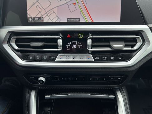 Used 2023 BMW 440i xDrive Convertible w/ M Carbon Exterior Package image 21