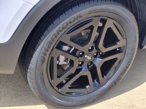 Used 2024 Kia Telluride EX X-Line AWD/4WD image 7