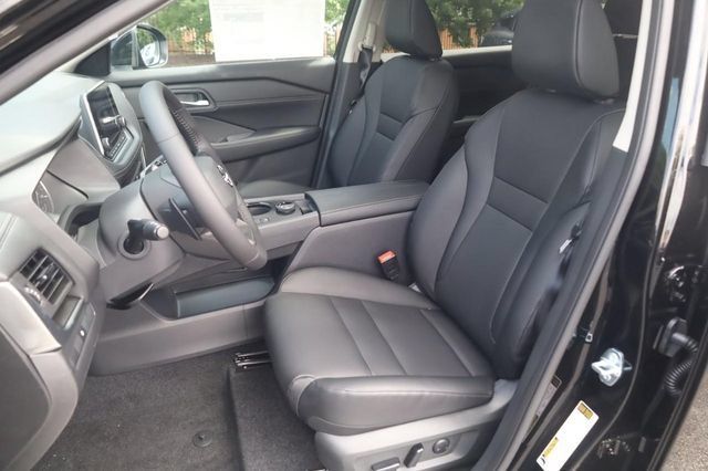 New 2026 Nissan Rogue Dark Armor AWD/4WD image 20