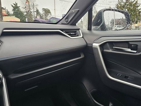 Used 2020 Toyota RAV4 XSE image 22