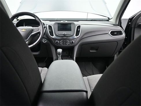 Certified 2022 Chevrolet Equinox LT image 24