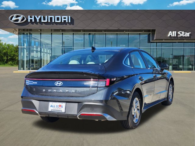 New 2026 Hyundai Sonata SE FWD image 7