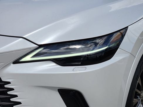 Used 2024 Lexus RX 350 w/ Technology Package AWD/4WD image 9