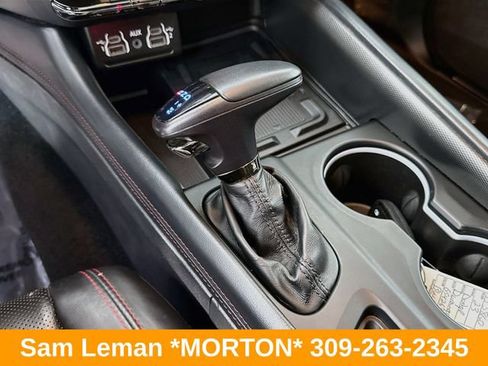 Used 2023 Dodge Durango R/T RWD image 17