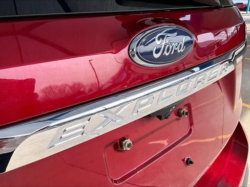 Used 2017 Ford Explorer FWD image 30