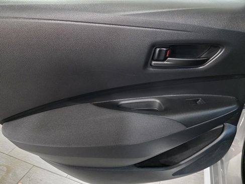 Used 2023 Toyota Corolla LE image 11