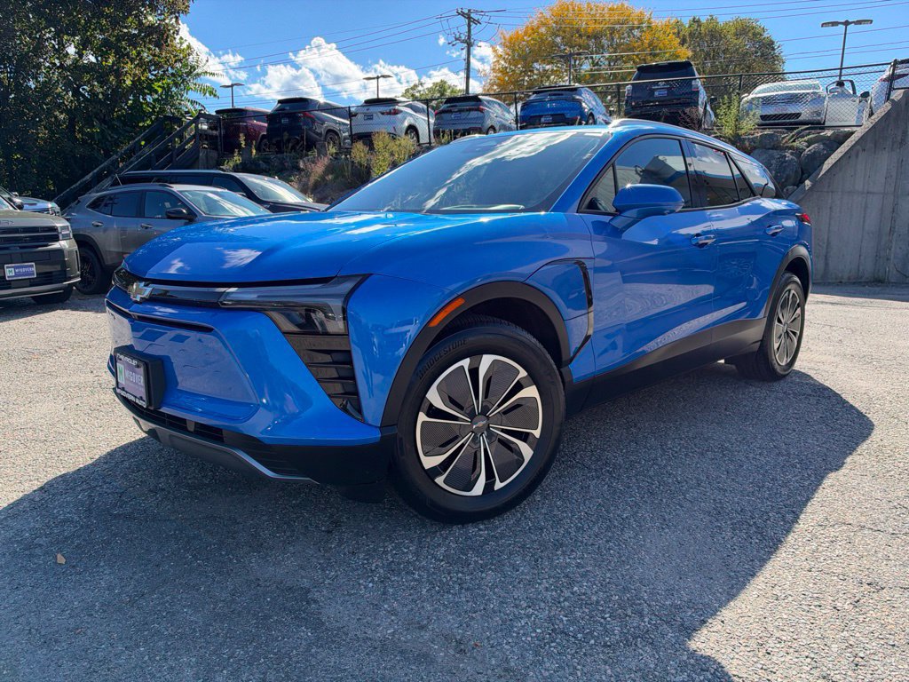 Used 2024 Chevrolet Blazer EV LT AWD/4WD image 1