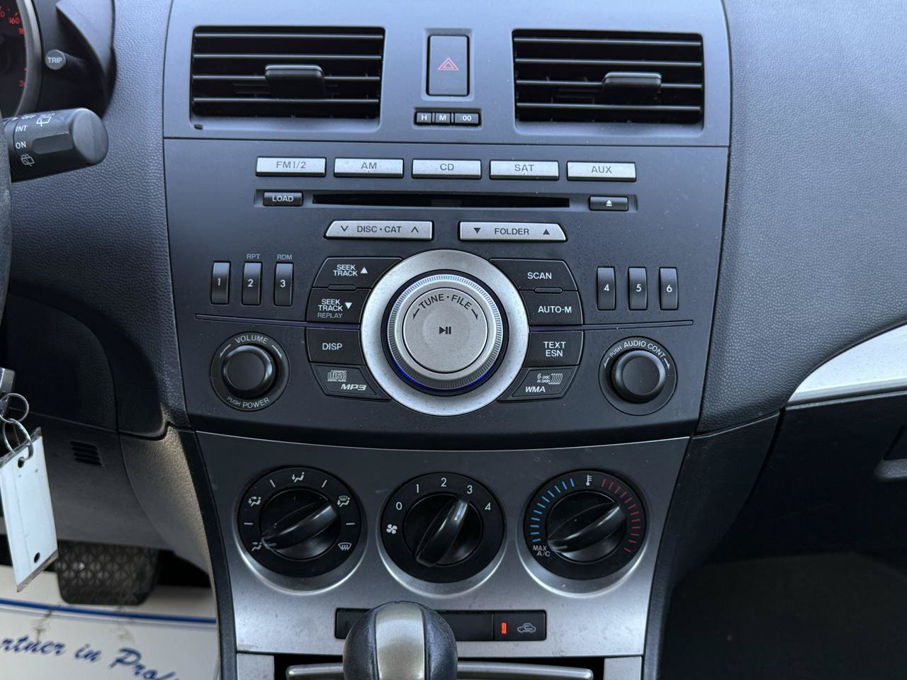 Used 2011 MAZDA MAZDA3 s Sport FWD image 24