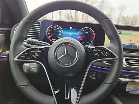 New 2026 Mercedes-Benz GLE 450 4MATIC Coupe image 18