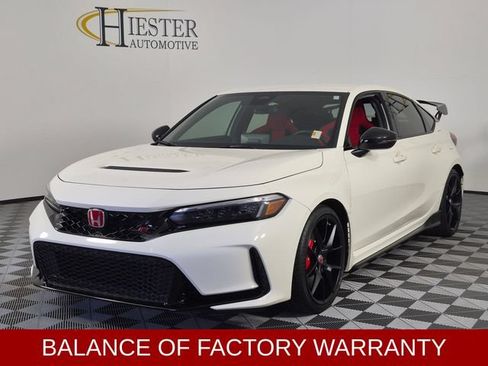 Used 2025 Honda Civic Type R image 4