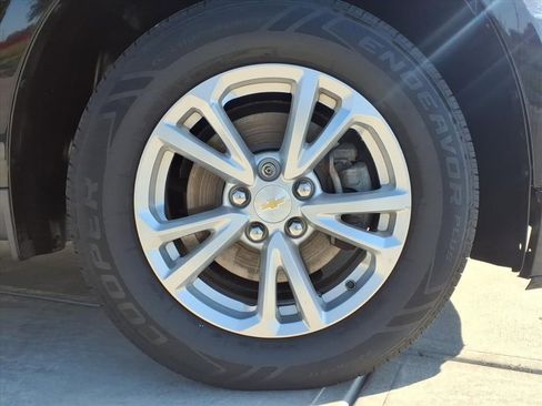 Used 2016 Chevrolet Equinox LT w/ Convenience Package image 9