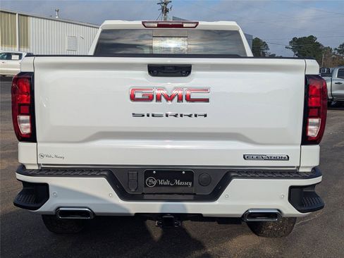 New 2026 GMC Sierra 1500 Elevation w/ Elevation Premium Package AWD/4WD image 18