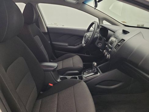 Used 2018 Kia Forte LX FWD image 21