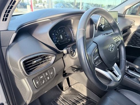 Used 2020 Hyundai Santa Fe Limited image 15