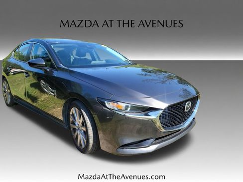 Used 2019 MAZDA MAZDA3 Sedan FWD image 18