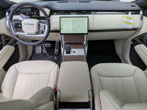 New 2026 Land Rover Range Rover SE image 14