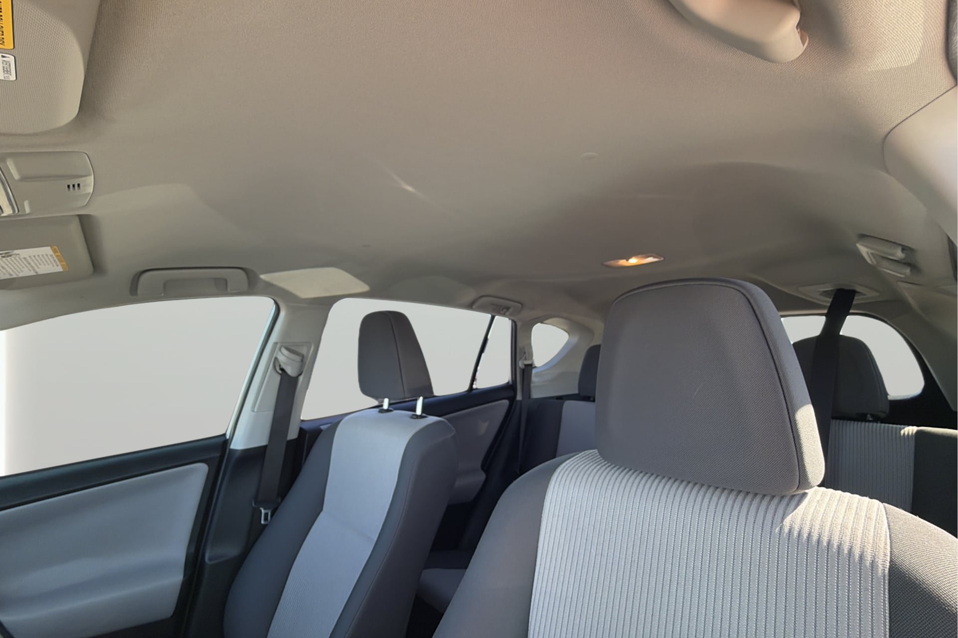 Used 2014 Toyota RAV4 LE FWD image 32