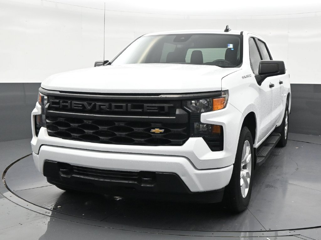 Used 2024 Chevrolet Silverado 1500 Custom RWD image 8