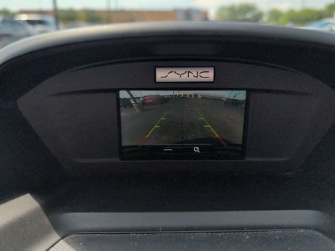 Used 2017 Ford Escape SE AWD/4WD image 38