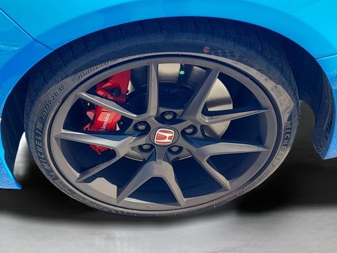 Used 2023 Honda Civic Type R image 8