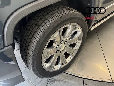 Used 2017 GMC Sierra 1500 Denali w/ Denali Ultimate Package AWD/4WD image 5