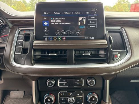 Used 2021 Chevrolet Tahoe Z71 w/ Rear Media and Nav Package AWD/4WD image 45