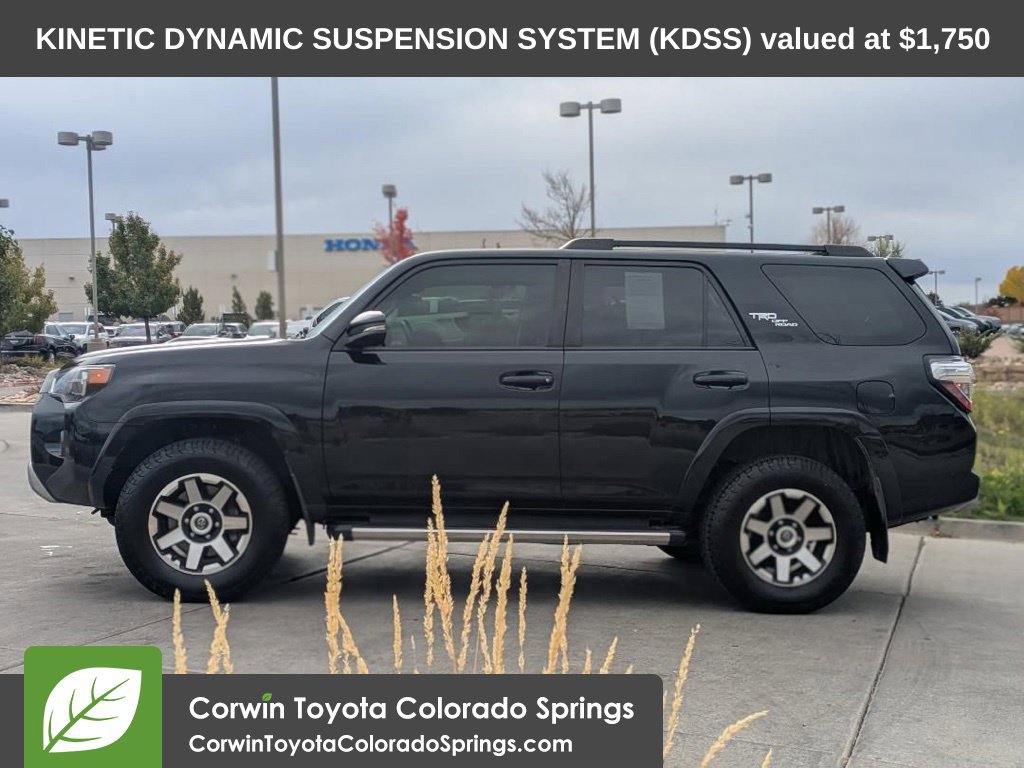 Used 2023 Toyota 4Runner TRD Off-Road Premium w/ Moonroof Package AWD/4WD image 5