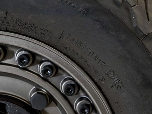 Used 2019 Ford F150 Raptor w/ Equipment Group 802A Luxury image 66