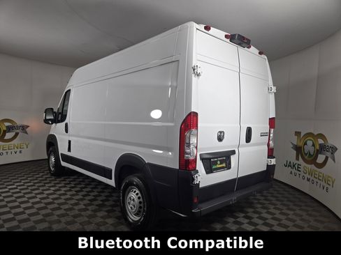 Used 2024 RAM ProMaster 2500 w/ Convenience Group image 7
