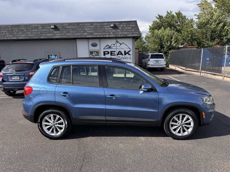 Used 2017 Volkswagen Tiguan Limited w/ Premium Package AWD/4WD image 8