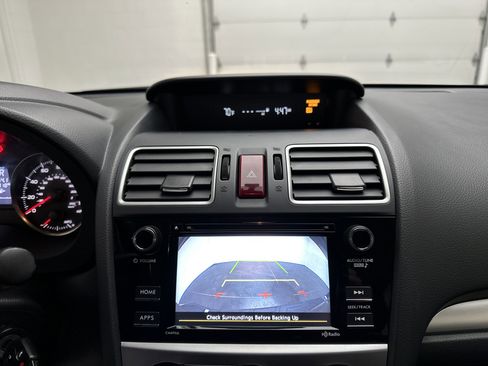 Used 2017 Subaru Crosstrek 2.0i Premium AWD/4WD image 27