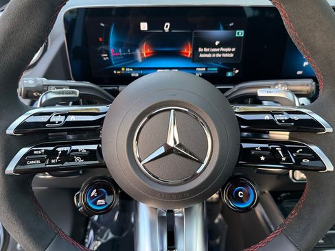 New 2026 Mercedes-Benz GLA 35 AMG 4MATIC image 21