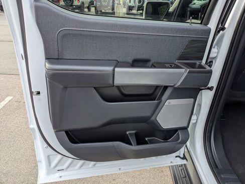 Certified 2024 Ford F150 Lightning Lariat image 32