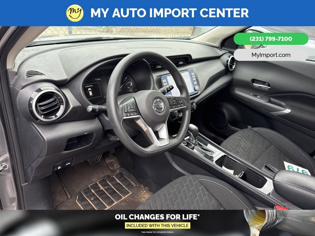 Used 2021 Nissan Kicks SV FWD image 8