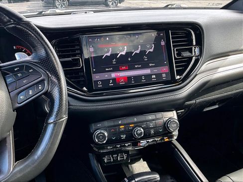 Used 2022 Dodge Durango GT image 18