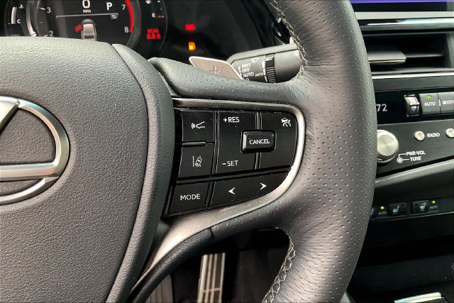 Used 2023 Lexus ES 350 F Sport w/ Accessory Package (Z2) FWD image 12