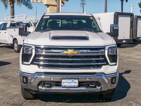 New 2026 Chevrolet Silverado 3500 LTZ w/ LTZ Premium Package image 2