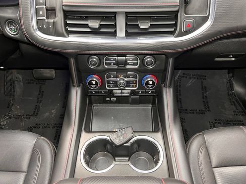 Used 2023 Chevrolet Suburban RST w/ Luxury Package image 14