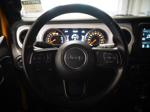 Used 2021 Jeep Wrangler Sport image 16