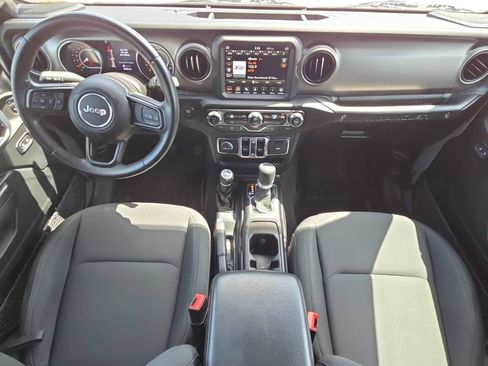 Used 2021 Jeep Wrangler Unlimited Sport w/ Sun And Sound Package AWD/4WD image 12