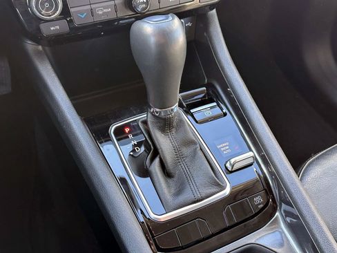 Used 2022 Jeep Compass Latitude image 27