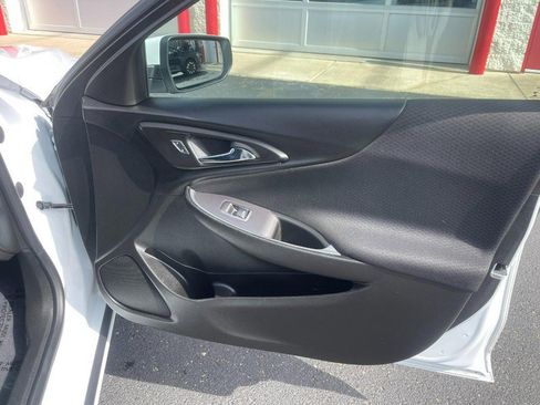 Used 2023 Chevrolet Malibu LS w/ Driver Confidence Package image 11