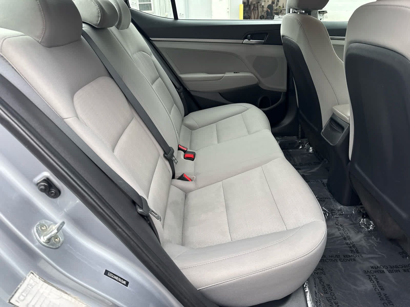 Used 2017 Hyundai Elantra SE FWD image 14