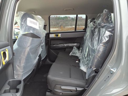 New 2026 Hyundai Santa Fe SE image 6