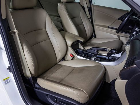 Used 2014 Honda Accord EX-L image 44
