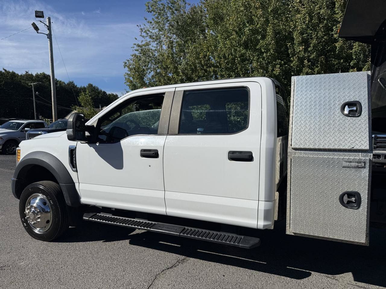 Used 2017 Ford F450 XL w/ Power Equipment Group AWD/4WD image 5
