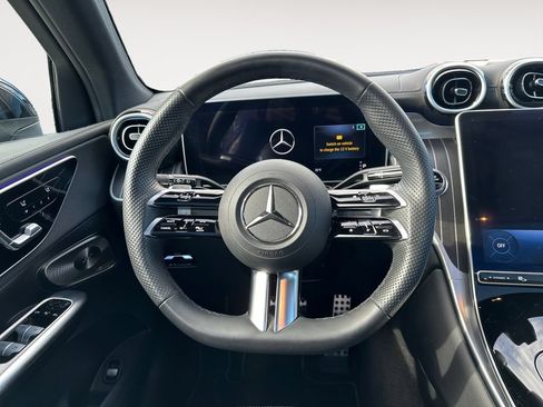 Used 2023 Mercedes-Benz GLC 300 4MATIC image 12