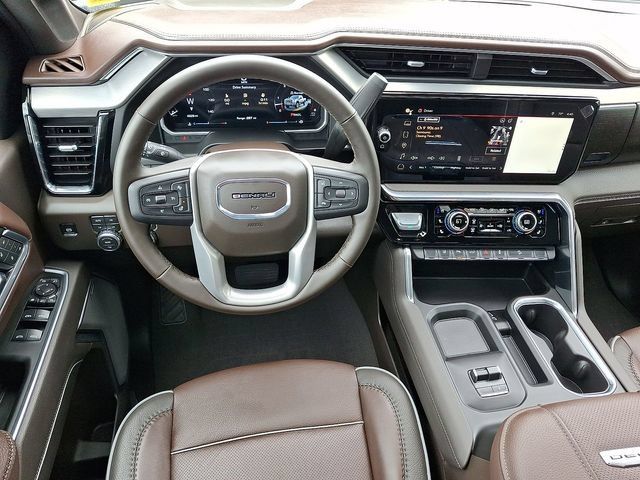 Certified 2026 GMC Sierra 3500 Denali w/ Technology Package AWD/4WD image 20