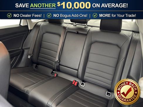 Used 2024 Volkswagen Jetta SE w/ Panoramic Sunroof Package image 21