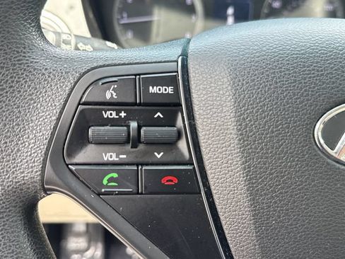 Used 2017 Hyundai Sonata SE FWD image 23